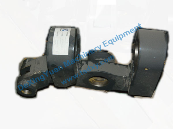 c鿴ԔϢ}Right Steering Knuckle GR215.17.4 xΔ1915